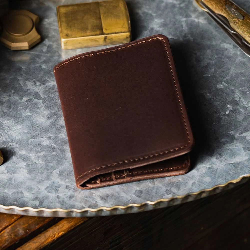 Crater Bifold With Zipper
