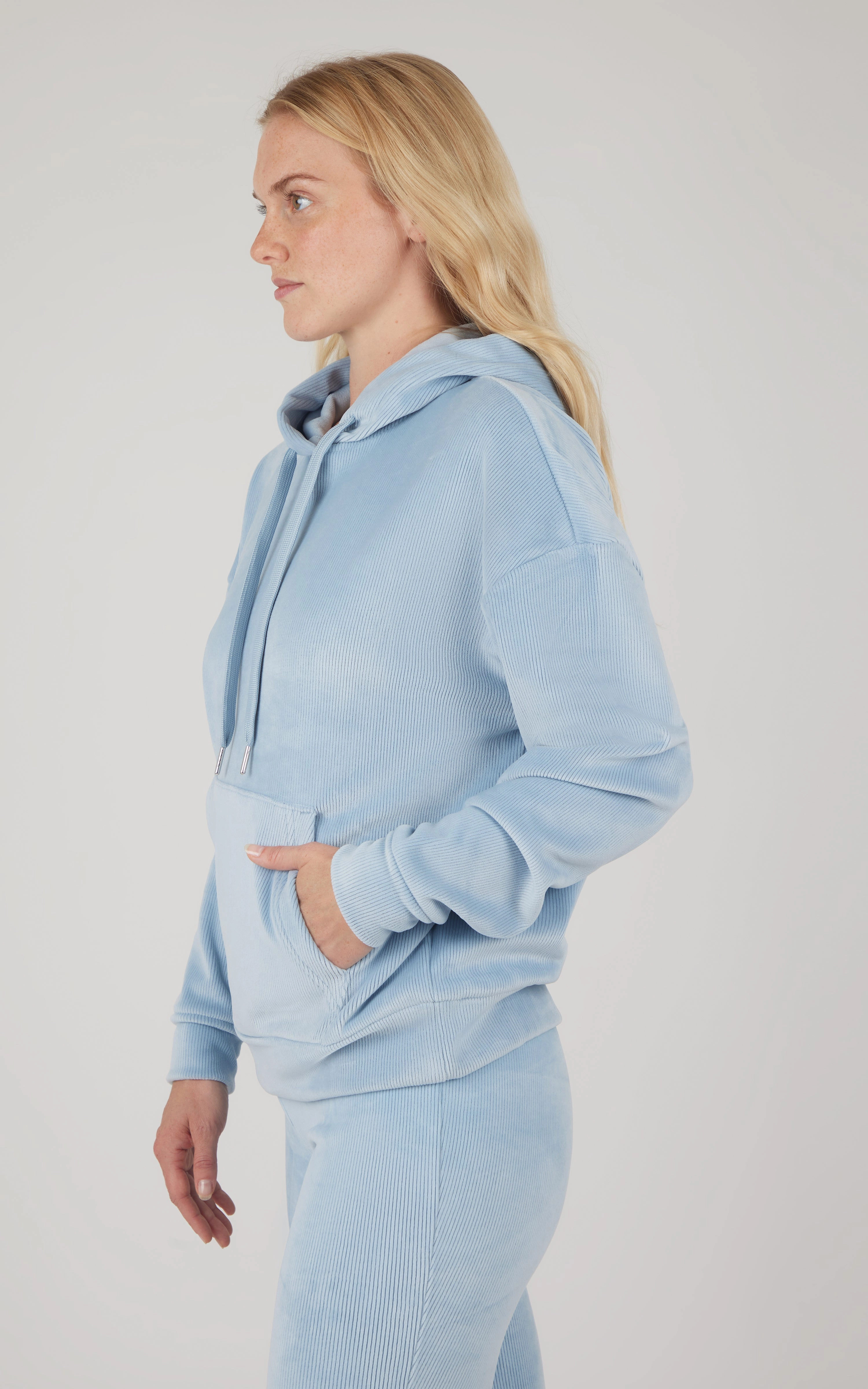 Dreamy Velour Ribbed Pullover Hoodie
