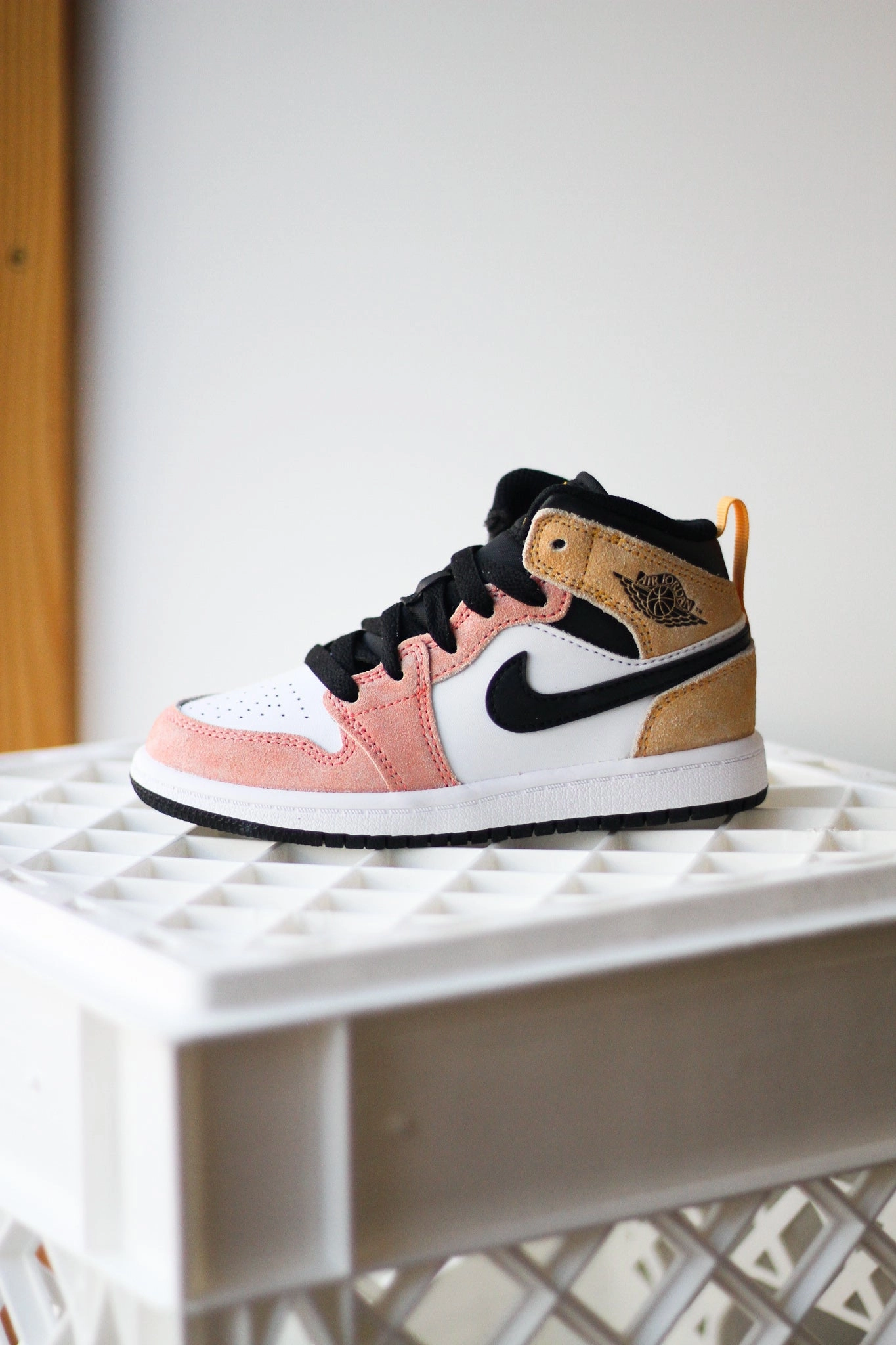 JORDAN 1 MID SE (PS) MAGIC EMBER