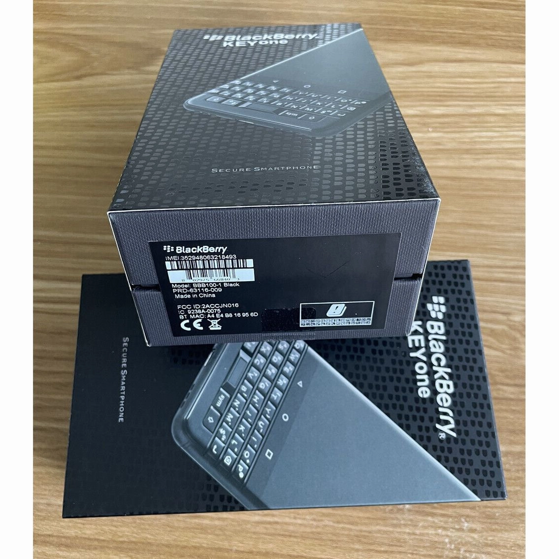 New BlackBerry - KEYone 32GB - Black 4G AT&T new network