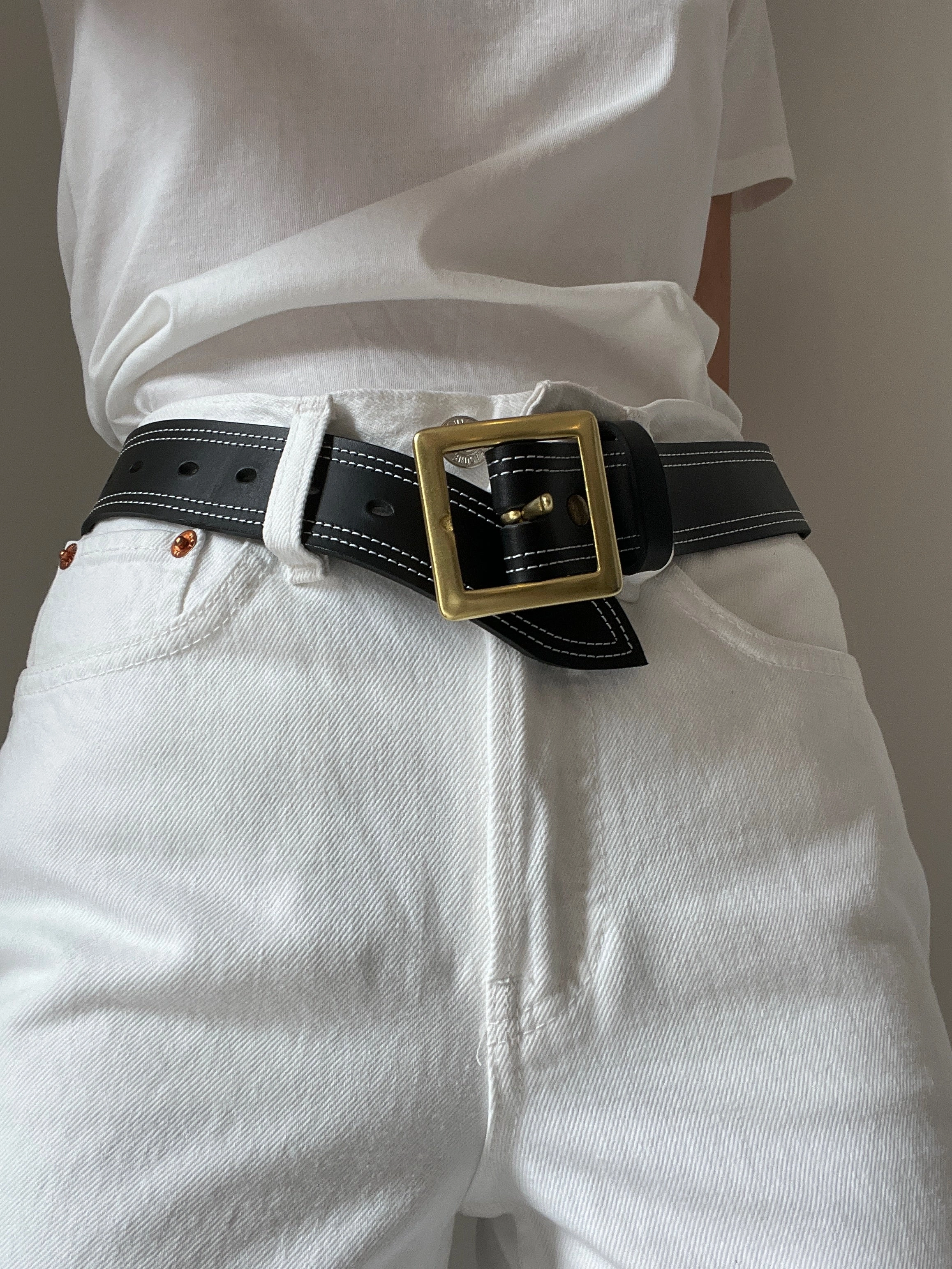 The Lair Daisy White Stitch Belt Brass