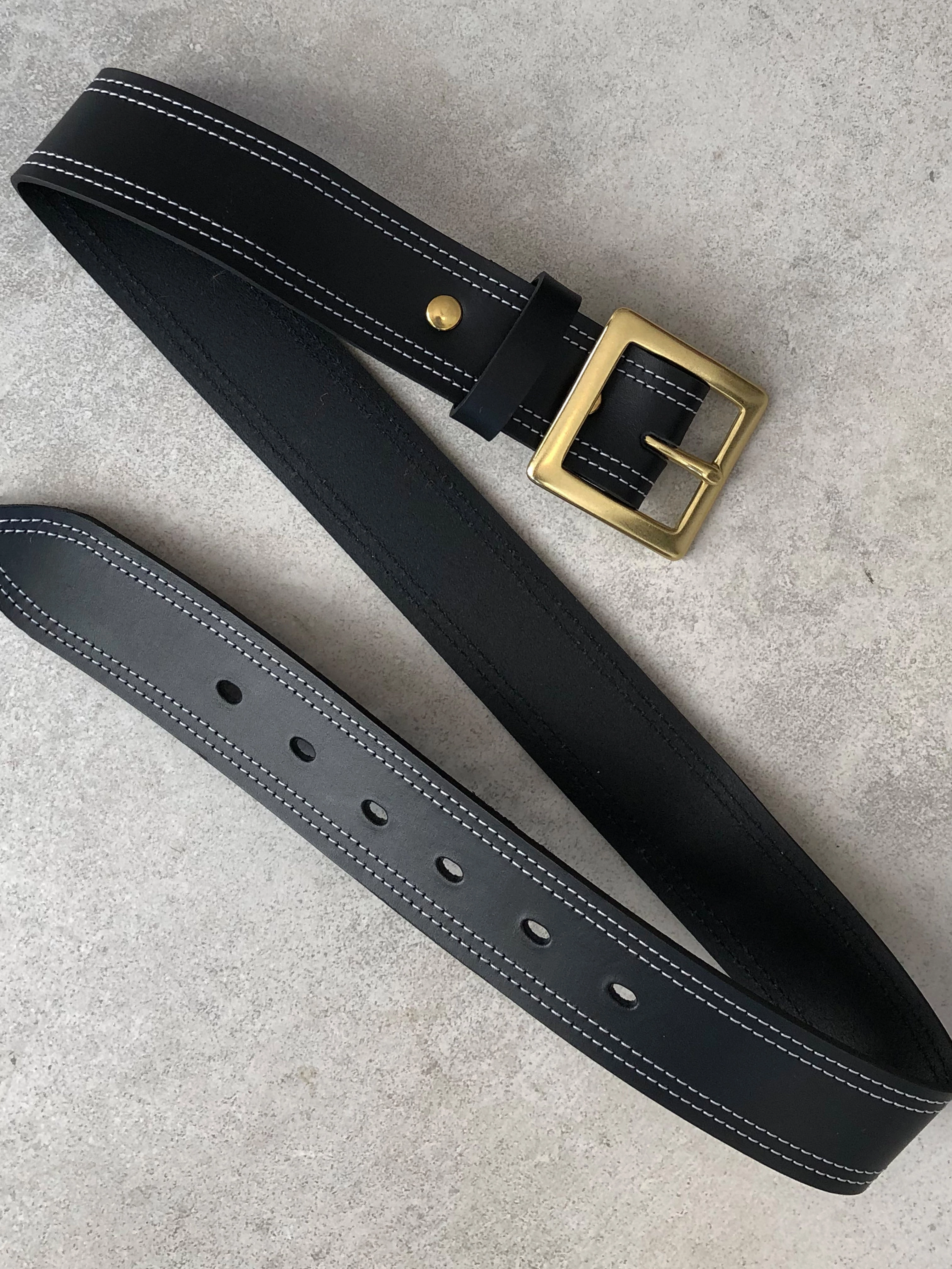 The Lair Daisy White Stitch Belt Brass