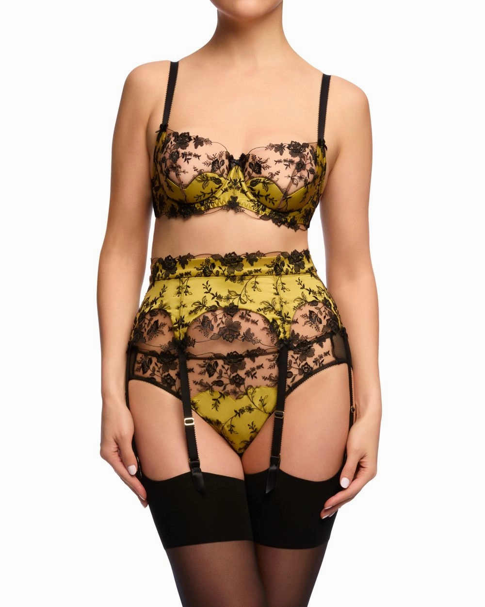Victresse Suspender